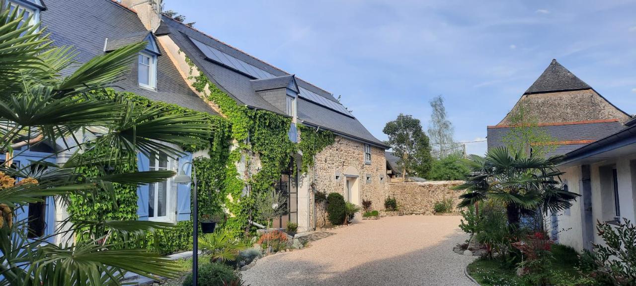 La Ferme Aux Fleurs Acomodação com café da manhã Ossun Exterior foto